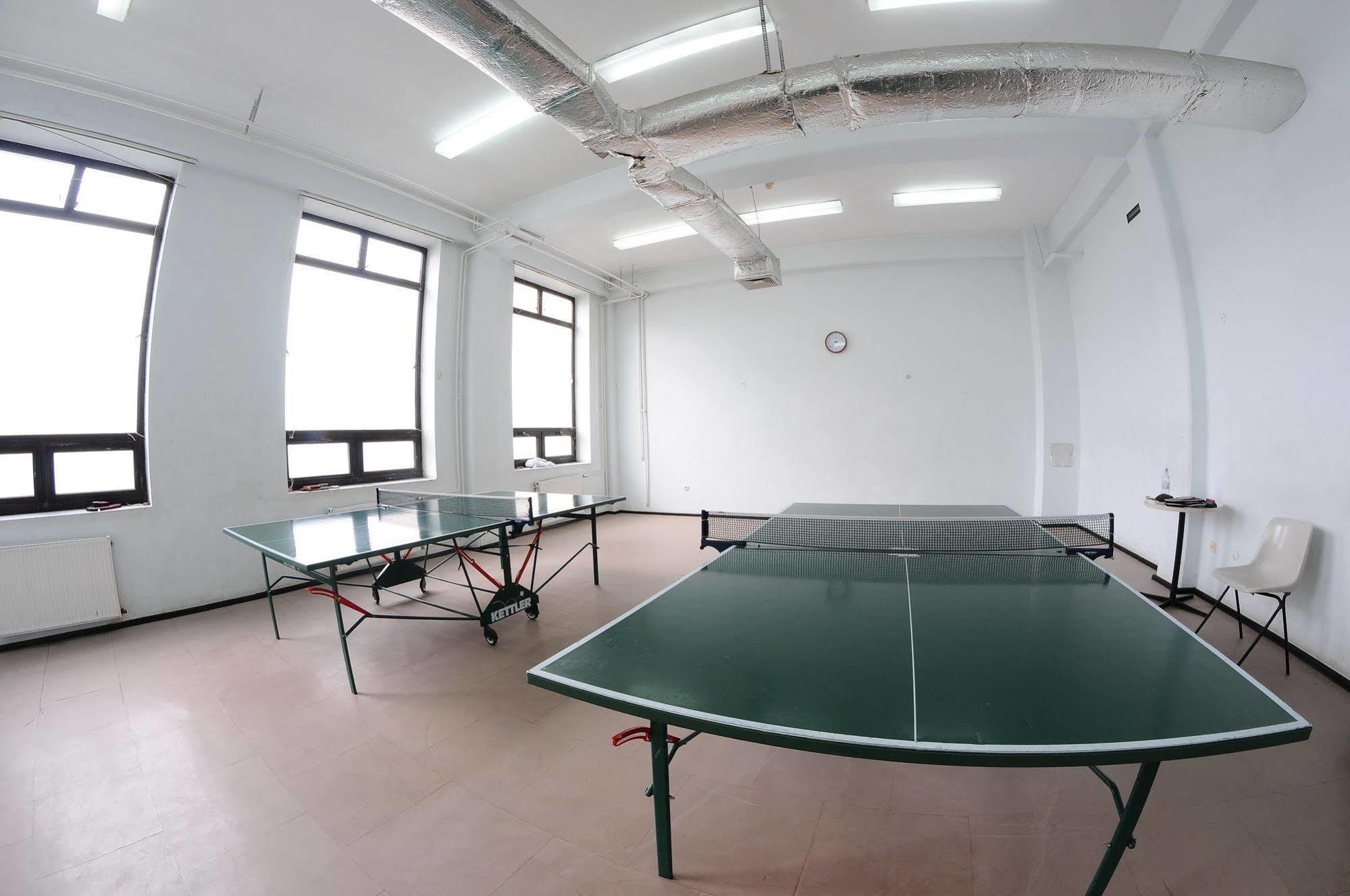 Cross Health Spa Center 耶烈万 外观 照片